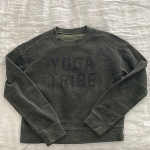 Alo Yoga cozy pull over